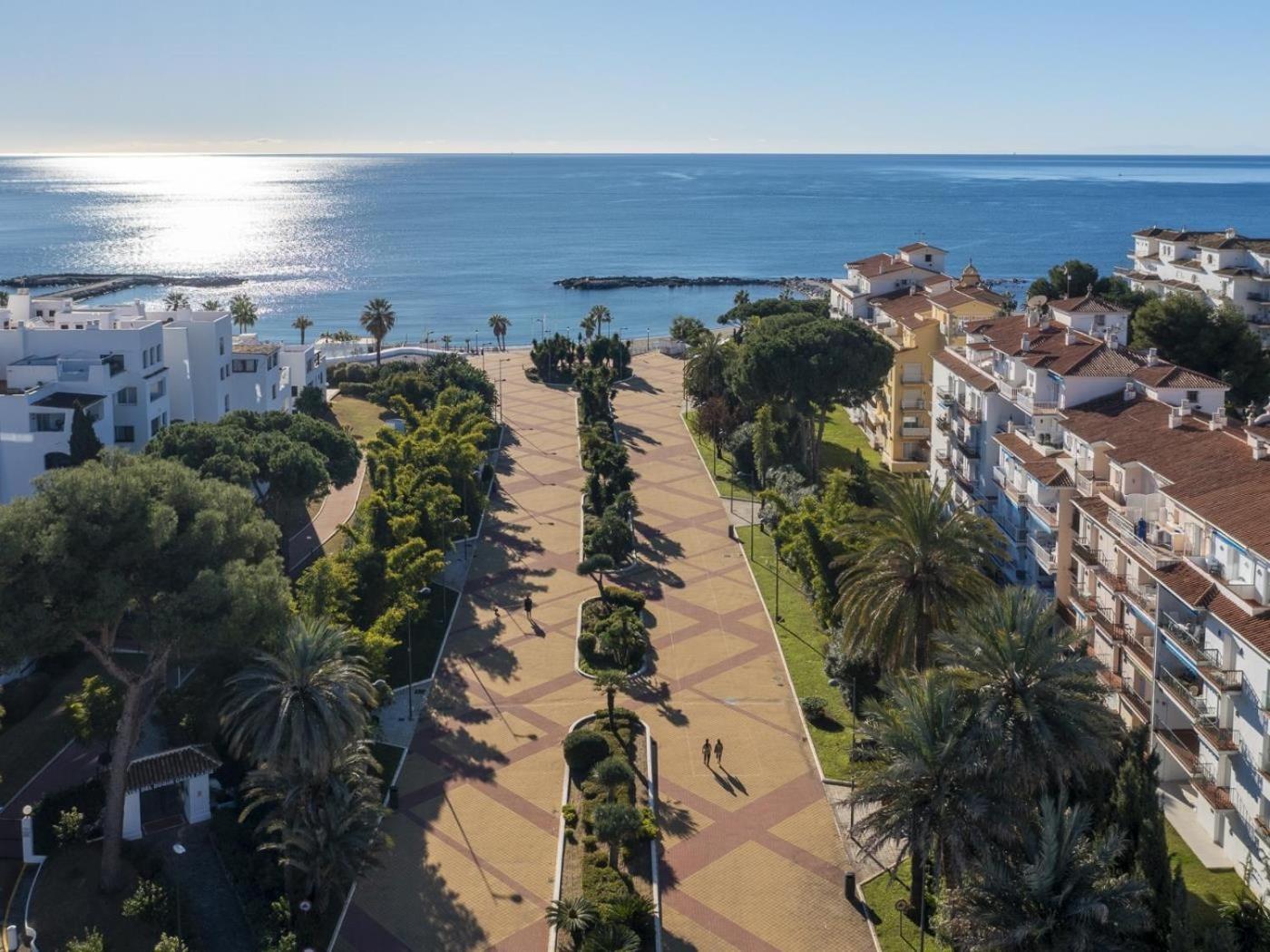 Apartamento Puerto Banus 3 Bedroom *